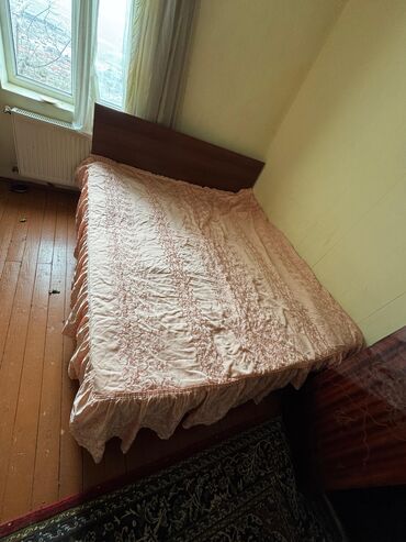 işlənmiş matras: İşlənmiş, İkinəfərlik çarpayı, Bazasız, Matras ilə, Siyirməsiz