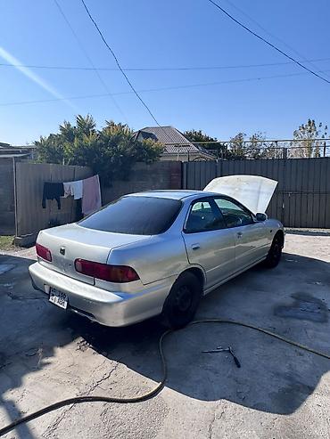 90: Honda Integra: 2001 г., 1.6 л, Автомат, Бензин, Седан — 2