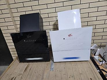 Кухонные вытяжки: Продаю Мощные без шумные вытяжки, каленое стекло, управление — 1