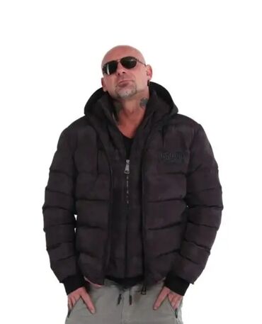 куртка мужчин: Куртка M (EU 38), L (EU 40), XL (EU 42), цвет - Черный