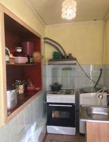 участок алам бишкек: Үй, 29 кв. м, 2 бөлмө, Кыймылсыз мүлк агенттиги, Эски ремонт