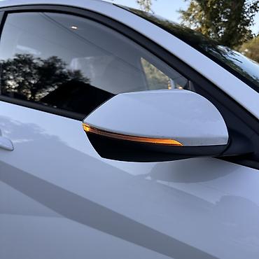 аванта 2021: Hyundai Avante: 2021 г., Бензин — 4