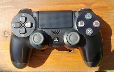 ps4 купить в бишкеке: Продаю dualshock 4, в идеальном состоянии, причина продажи: купил