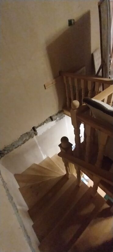 Həyət evləri və villaların satışı: 6 otaqlı, 120 kv. m, Kredit yoxdur, Orta təmir — 8