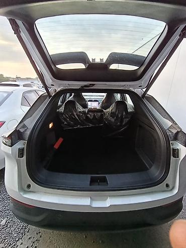 byd e9 1: Dongfeng : 2026 г., 0.1 л, Робот, Электромобиль, Кроссовер — 9