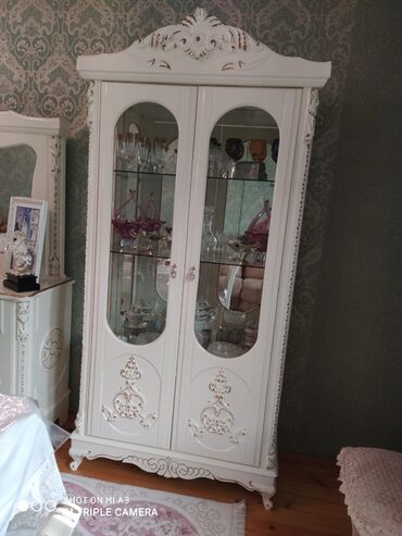 Qonaq otağı dəstləri: İşlənmiş, Masa və oturacaqlar, TV stend, Komod, Kredit yoxdur -da lalafo.az — 9 Qonaq otağı dəstləri: İşlənmiş, Masa və oturacaqlar, TV stend, Komod, Kredit yoxdur — 9