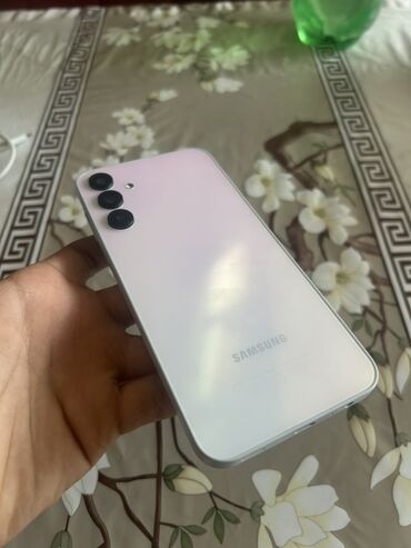 Samsung Galaxy A15, 128 ГБ, Отпечаток пальца, Две SIM карты