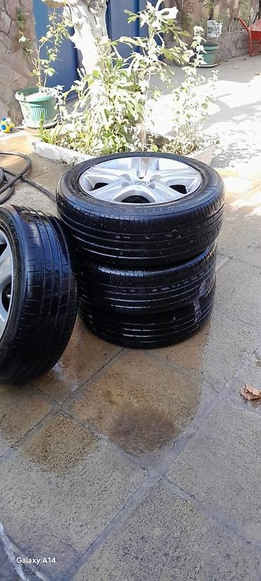 265 60 18 təkər satışı: Hyundai orijinal 15” yüngül lehimli disklərlə birlikdə komplekt təkər — 3