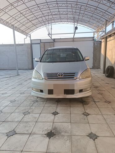 Toyota: Toyota Ipsum: 2003 г., 2.4 л, Автомат, Бензин, Минивэн