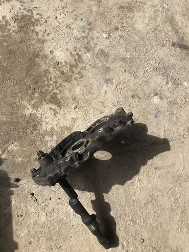 Sbor motorlar və silindr başlıqları: Mitsubishi chariot 4g64 muherriki.Butun hisseler ideal veziyyetdedi — 4