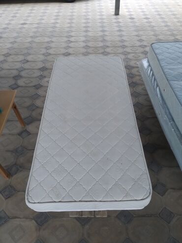 Matraslar: İşlənmiş, Sadə matras, Bir nəfərlik