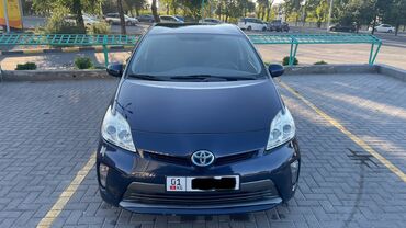 портерге балон сатылат: Toyota Prius: 2015 г., 1.8 л, Вариатор, Гибрид, Хетчбек