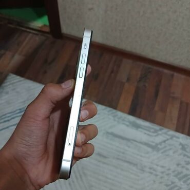хочу продать компьютер: IPhone 12, Колдонулган, 256 ГБ, Ак, Коргоочу айнек, 100 %