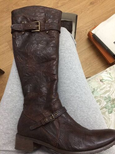 Другая женская обувь: ! Много отличной женской обуви! 41-42 размер -черные замшевые — 14