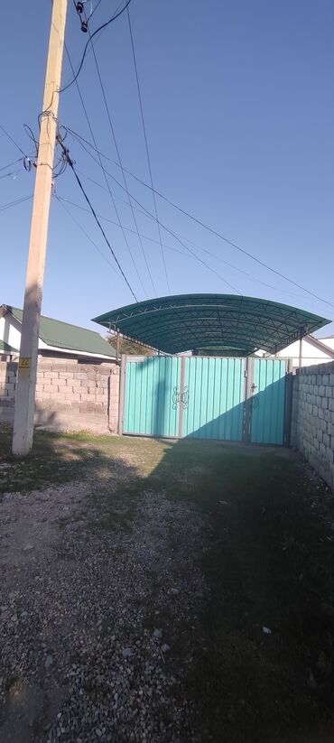 продаю дом в покровке: Дом, 80 м², 4 комнаты, Собственник, Старый ремонт