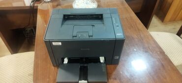кабель для принтера: Состояние хорошее Принтер CANON LBP7018c Картриджи пустые Есть в