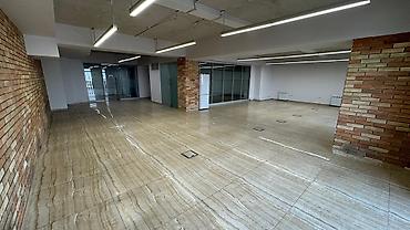 Аренда офисов: Аренда офисов, 300 м², В бизнес центре — 15