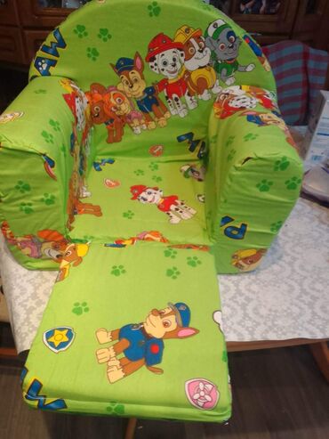 Ostali dečiji nameštaj: DEČIJE FOTELJICE 50X50X70 ZA UZRAST 0-3 GODINE Cena 3200 dinara Slanje — 18