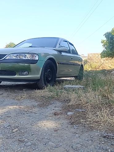 6 neferlik masin: Opel Vectra: 1.8 l | 1996 il 558239 km Sedan — 3