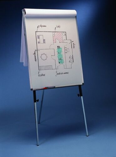 сдаю под бизнес: Сдаю в аренду 2 флипчарта 
Высота 90 см
Ширина 60 см