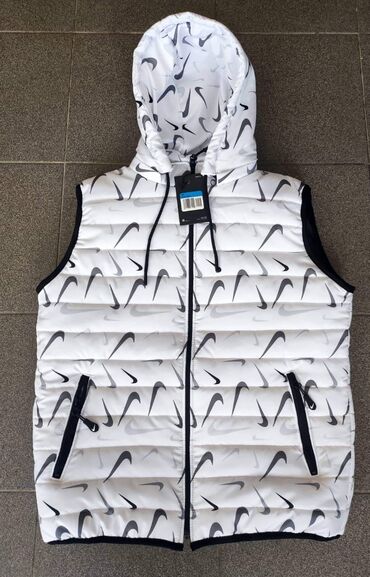 Prsluci: M - 3XL
3500 — 9