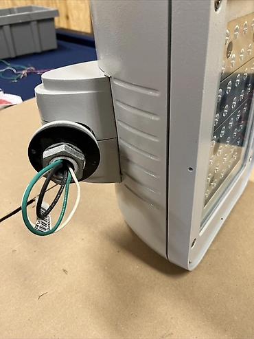 Прожекторы: Прожектор светодиодный уличный/промышленный Состояние б.у но в — 5