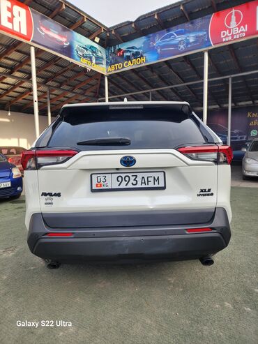 Toyota: Toyota RAV4: 2021 г., 2.5 л, Автомат, Гибрид