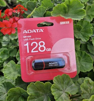 Flash kartlar: Flash kart ADATA, 128 GB, USB 3.1, Yeni