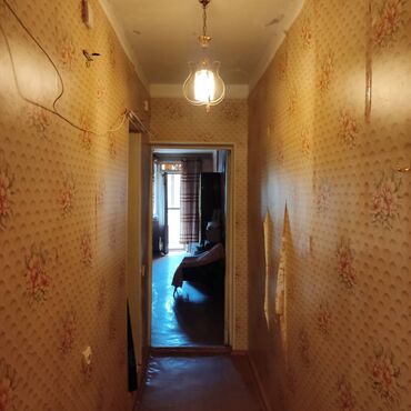 Köhnə tikili: Bakı, 7-ci mikrorayon, 1 otaqlı, Köhnə tikili, m. Azadlıq Prospekti, 35 kv. m — 17