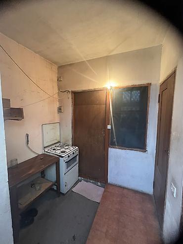 kiraye evler 150 manata: Kirayə ev 150 azn + komunal, 1 otaqlı, hamam toilet var, istilik — 3