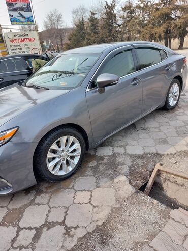 300h: Lexus ES: 2014 г., 2.5 л, Вариатор, Гибрид, Седан