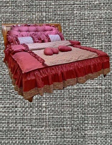 роскошная постель: Постельное белье с элементами украшения - комфортное и красивое для