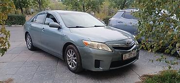 mazda 2: Toyota Camry: 2011 г., 2.5 л, Автомат, Гибрид, Седан — 2