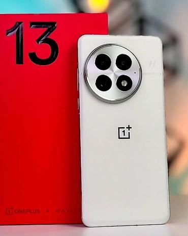 OnePlus 13, Б/у, 256 ГБ, цвет - Белый, 2 SIM