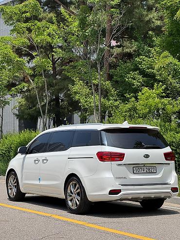 Kia: Kia Carnival: 2019 г., 2.2 л, Автомат, Минивэн — 27