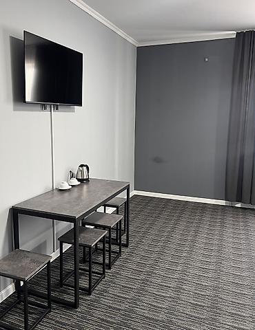 Гостиницы, отели (Посуточная аренда комнат): ЛЮКС НОМЕРА ❗️ Гостиница в центре города! На 2гисе Осмонкула 10А На — 2