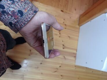 Samsung: IPhone 7, Qızılı, Barmaq izi