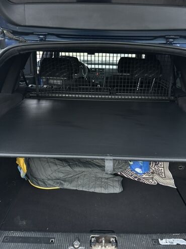 Mercedes-Benz: Mercedes-Benz C-Class universal Xüsusiyyətlər: - Kuzov: universal — 7