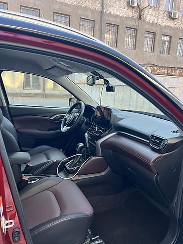 круз купить: Toyota Urban Cruiser: 2023 г., 1.5 л, Автомат, Гибрид, Кроссовер — 10