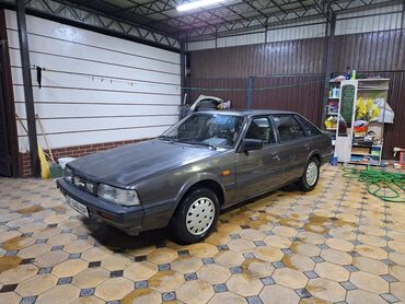 мазда мрв: Mazda 626: 1986 г., 2 л, Механика, Бензин, Хетчбек