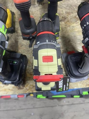 dewalt dcd794d1: Бесщеточная аккумуляторная дрель-шуруповерт 21V (Li-Ion) - Тип — 5
