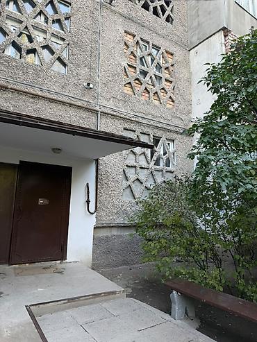 3 комнаты, 76 м², Юг-2 мкр Элитка, 2 этаж, Старый ремонт