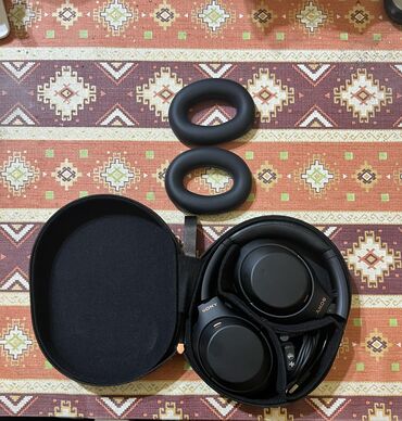 5 1 səs: Sony wh-1000xm4 yenidir. Istifado olunmuyub. Yoxlamaq meqsedi ile