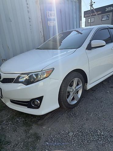 Унаа: Toyota Camry: 2014 г., 2.5 л, Автомат, Бензин, Седан — 6