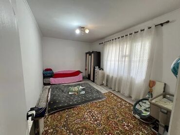 квартира оомат: 1 бөлмө, Кыймылсыз мүлк агенттиги, Чогуу жашоосу жок, Толугу менен эмереги бар
