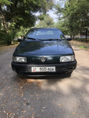 голв 3: Volkswagen Passat: 1989 г., 1.8 л, Механика, Бензин, Универсал