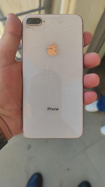 Apple iPhone: IPhone 8 Plus, 64 GB, Qızılı, Barmaq izi, Face ID — 3
