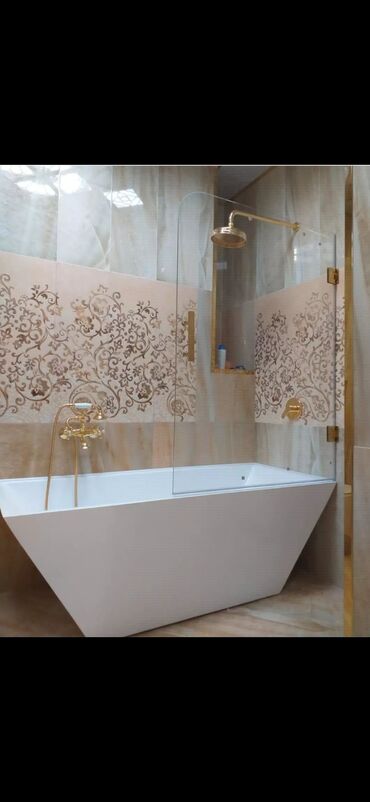 Duş kabinaları, arakəsmələr: Yeni Üstü açıq kabina, Künc üçün, Pulsuz çatdırılma — 9