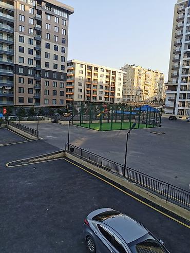 sumqayit bulvar: Yeni tikili binada mənzil. Sumqayıt şəhəri bəyaz rezdens(bulvar) — 1