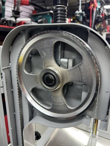 Другие инструменты: Мясорезка Напряжения 220вольт Промышленная ленточная пила для мяса и — 11